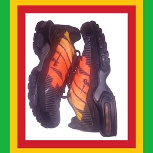NIKE AIR MAX🇪🇹My Seasonal sale is :"Buy 1 Get 1 Free"🇪🇹